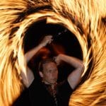 Feuerperformance brennendes Seil