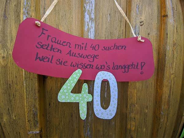Frauen mit 40 wissen wo es langgeht! Frauen mit 40 wissen wo es langgeht!