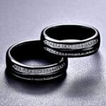 Silber und Schwarze Ringe